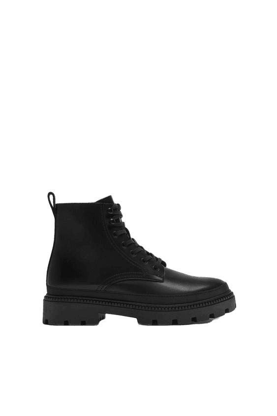 Black Boots with Glossy Finishing Travel